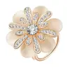 Broche de Buquê Estilo Coreano de Alta Qualidade Estilo Celebridade da Internet, Broche Elegante para Vestido e Terno, Joia Corsage com Pérola e Strass, Fivela de Lenço de Seda