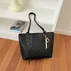 Elegante bolso de mujer con patrón tejido retro, nuevo bolso de hombro de verano 2026 de moda para el trabajo, bolsa tote de gran capacidad
