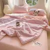 Colcha fina de verano individual doble dormitorio estudiantil simple a cuadros colcha de verano núcleo de colcha de algodón lavado colcha de aire acondicionado verano