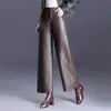 Pantalones de cuero elegantes, forrados de polar, gruesos, de pierna ancha para mujer, nueva colección otoño/invierno 2026, adelgazantes, de cintura alta, corte holgado, casual, pantalones cropped
