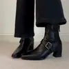 Elegante Temperamento 2026 Nuevo Estilo Moderno Adelgazante Moda Versátil para Viajar Botines Ajustados para Mujer Cremallera Trasera Botines Cortos Botas de Moda