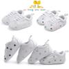 Novedad Primavera y Otoño Zapatos Deportivos Corazón Rojo Cinco Estrellas Zapatos para Bebé Zapatos para Niños Pequeños Suela Suave Zapatillas Blancas Venta al por Mayor Transpirables
