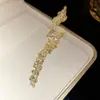 Anel Geométrico Minimalista Tendência Estilo Coreano com Zircônia, Anel de Dedo Indicador de Luxo Leve de Alta Qualidade, Joia Versátil e Elegante para o Dia a Dia de Mulheres