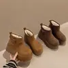 Botas de Neve com Solado Grosso para Mulheres 2026 Novo Estilo Sapatos de Inverno Femininos com Lã Adicionada Botas de Algodão Grossas do Nordeste Botas Curtas Quentes