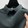 Camiseta de Manga Corta de Seda de Hielo para Hombre Estilo Europeo y Americano Verano Nuevo Cuello Redondo Waffle Alta Elasticidad Sin Costuras Casual de Negocios Polo