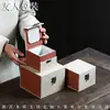 Caja de brocado con hebilla de cobre y gancho curvo estilo chino nuevo olla de arena púrpura caja de embalaje Wenwan quemador de incienso de porcelana hebilla de madera caja de brocado de terciopelo de copo de nieve