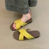 Sandalias de Moda para Mujer Chuyuji para Uso en Exteriores 2026 Nuevo Estilo de Verano para Combinar con Faldas, Sandalias de Vacaciones con Tiras Cruzadas de Lunares Estilo Pequeño Fragante