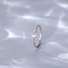 Anillo de Plata de Ley S925 Cola de Pez para Mujer, Estilo Delgado, Diseño de Moda y Único, Anillo Abierto de Lujo Ligero para el Dedo Índice