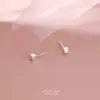 Pendientes sencillos y compactos de plata pura s999 para mujer, frescos y versátiles, con una estética de nicho, pendientes elegantes de forma cuadrada al por mayor