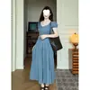 Vestido Retro Azul con Cuello Estilo Francés para Mujer, Mangas Cortas Abullonadas de Verano, Ceñido a la Cintura, Corte Entallado, Elegante Conjunto de Vestido Largo