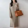 Elegante vestido de tricô de lã pura com gola redonda e espessura para mulheres, outono e inverno, canelado, fenda lateral, comprimento médio, acima do joelho, vestido interno