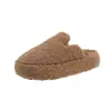 Zapatillas de Piel Antideslizantes Casuales Baotou 2026 Zapatillas de Algodón para Mujer Venta Caliente Suela Gruesa Retro Para Exteriores Otoño/Invierno Nuevo Estilo Cálido