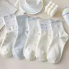 Nuevos calcetines azules de primavera y otoño para mujer, de longitud media hasta la pantorrilla, transpirables, estilo japonés y coreano, estilo deportivo trendy de Instagram, calcetines largos con lazo para mujer