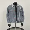 Chaqueta de mezclilla retro con patchwork y un toque juvenil, unisex, adecuada para primavera y otoño, corte holgado, elegante y versátil
