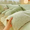 Juego de Ropa de Cama de Invierno de Alta Calidad, Nuevo, con Tallado 3D, de Terciopelo, Cuatro Piezas, de Terciopelo de Leche Burnout, para Mujer, Lujo Ligero, Sensación de Gama Alta