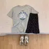 Camiseta de Manga Curta de Algodão Puro para Mulheres, Estilo Moda Coreana de Verão 2026, Top Estampado Floral Cinza Jovem de Alta Qualidade