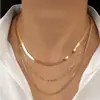 Conjunto de Colares Simples da Moda Europeia e Americana, Colar Personalizado Tendência em Liga de Metal, Corrente Curta de Clavícula Multicamadas para Mulheres