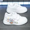 Zapatillas Deportivas de Dibujos Animados Mágicas de Suela Suave 2026, Antideslizantes, Zapatos Blancos, Zapatos Casuales de Tabla para Niñas, Estilo Nuevo para Niños y Niñas