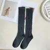 Calcetines de Pantorrilla Plisados para Mujer de Primavera y Otoño Calcetines Largos Estilo JK Japonés Calcetines de Color Sólido de Moda Venta al por Mayor