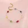 Moda Cruzada Europeia e Americana Personalizada Nicho Aço Titânio Banhado a Ouro Pedra Natural Pingente Colar de Contas Artesanal Joias Simples para Mulheres
