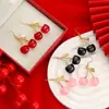 Estilo Coreano Chica Dulce Fruta Cereza Cereza Gancho para Oreja Lujo Ligero Gama Alta Dulce Estilo Fresco Pendientes Exquisitos Distintivos