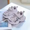 Outono 2026 Novidades Unissex Bebê Casual Esportivos Tênis de Corrida Modernos Crianças Pequenas Malha Respirável Sapatos Infantis Atacado