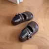Zapatos pequeños de cuero retro estilo coreano, estilo británico, para niñas, colección otoño 2026, Mary Janes planos con suelas suaves, perfectos para pequeñas princesas