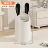 Bonito bote de basura con orejas de conejo para uso doméstico en la sala de estar, dormitorio, baño y habitación de los niños, con tapa abatible, contenedor de almacenamiento de alto valor estético