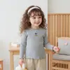 Camiseta Base Cereja para Meninas Outono 2025 Novo Estilo Coreano Moda Camada Interna Top Camiseta para Meninas