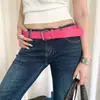 Cinto Vermelho Cereja Doce e Descolado Estilo Y2K para Mulheres, Cinto Dopamina com Elementos Decorativos, Acessório de Nicho para Combinar com Jeans