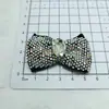 Moda Personalizado Cristal Strass Hotfix Tridimensional Súper Brillante Strass Lazo Accesorio para el Cabello Pasador DIY Accesorio de Pajarita