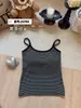 Camisola Sencilla Versátil de Estilo Nuevo para Verano, Sensación Nude, Color Sólido con Copas Integradas, Diseño de Espalda Adelgazante y Hermoso, Camiseta Interior