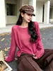 Lana fina cálida hebilla cuello redondo simple generoso manga larga versátil para mujer otoño e invierno estilo perezoso temperamento prenda interior
