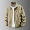 Novas peças de outer wear para primavera e outono: Jaqueta corta-vento leve, de camada única, para homens e mulheres, sem capuz, com gola alta, estilo esportivo casual, adequada para atividades ao ar livre