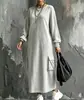2026 novo estilo europeu e americano transfronteiriço TK cor sólida manga longa bolso gola redonda casual e confortável vestido moletom feminino