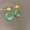 Pendientes de Aro de Color Contrastante Dopamina de Verano Nuevo Estilo de Hong Kong Pendientes Retro Elegantes Atmósfera Festiva Pendientes de Color Caramelo