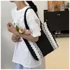 Bolsa Feminina Grande Capacidade Design de Moda 2025 Outono Nova Bolsa de Ombro Feminina Versátil para Trabalho e Deslocamento