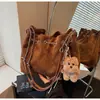 Bolsa de Corrente Acolchoada Transfronteiriça para Mulheres, Grande Capacidade, Nova Bolsa de Ombro Plissada Retro Fosca Outono/Inverno, Bolsa Saco