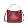 La nueva bolsa tejida transfronteriza para mujer de Amazon es un bolso de mano de moda, adecuado para ir al trabajo, se puede llevar como bolso de hombro, bolso de axila o bolso cruzado tipo cubo