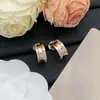 Pendientes de Muelle Europeos y Americanos de Alta Gama Transfronterizos, Artesanía Fina, Incrustados de Diamantes para Mujer, Aguja de Plata, Lujo Ligero, Diseño Combinado con Etiqueta, Venta al por Mayor