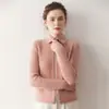 Cardigan de Tricô Cashmere Colorido com Listras e Bolinhas Emagrecedor para Mulheres com Zíper, Corte Slim, Jaqueta Suéter Grossa com Gola Polo Outono e Inverno 2025