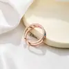 Anillo Abierto de Lujo Ligero Estilo Europeo y Americano con Microincrustaciones de Diamantes para Mujer, Diseño de Nicho Anillo Sencillo de Diamante Arcoíris para Dedo Índice