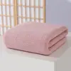 Toalla de Baño Grande Absorbente Suave Engrosada de Cuadros de Piña Sin Pelusa Estilo Adulto para el Hogar Toalla de Baño Estilo Japonés Ampliado de Terciopelo de Coral