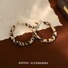 Nuevos Aretes Vintage de Leopardo 2024 Simples Exagerados con Sentido de Alta Gama Aretes de Moda Maillard Atmosféricos para Mujer Aretes