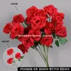 Flores Artificiales Serie Roja para Bodas, Arreglos Florales para Escenario de Boda, Decoración de Escena, Flores Falsas Rojas Brillantes y Rojas Oscuras