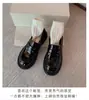 Versão em Pele de Ovelha~Mocassins Gola Redondos de Couro Genuíno Estilo Britânico com Solado Grosso para Mulheres, Sapatos de Plataforma em Couro Genuíno