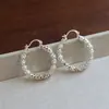 Brincos de Prata Irregulares em Formato de C, Modernos e Delicados, com um Toque de Luxo Leve e de Alta Qualidade, Brincos Vintage Exagerados com um Design Único
