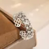 Colección de Anillos de Latón Plateado con Circonita de Moda Más Vendidos, Anillos de Plata de Lujo Ligero Transfronterizos, Versátiles para el Uso Diario