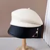 Japón CA4 gorra de fieltro cálida de otoño e invierno para niños con visera de cuero PU gorra de boina de lana australiana gorra militar de presión lateral