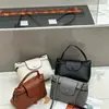 Bolso de Hombro de Cuero Genuino de Alto Gama Estilo Nuevo Transfronterizo, Bolso de Axila de Moda y Versátil, Correa de Hombro Ajustable, Bolso Cruzado para Viajes Diarios para Mujer